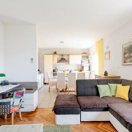 Apartamento Apartman Jam Solin Exterior foto