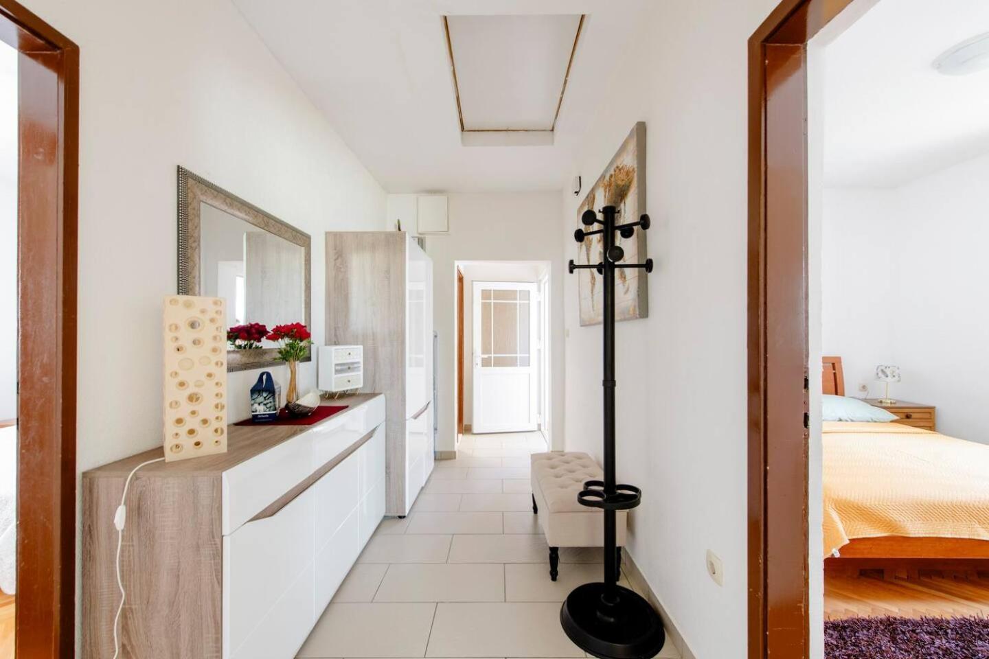 Apartamento Apartman Jam Solin Exterior foto